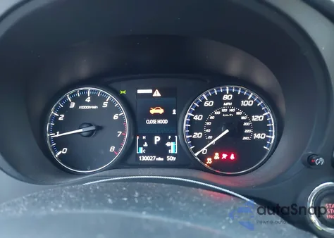 2017 Mitsubishi Outlander Sel z USA, uszkodzony, nr VIN JA4AZ3A35HZ038426